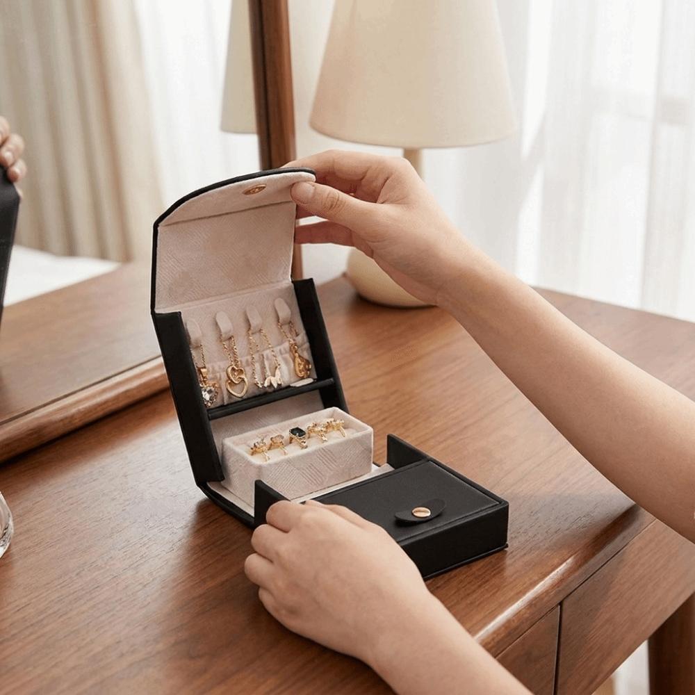 Large Capacity Jewelry Case Pure Color Jewelry Organizer Lightweight Necklace Organizer for Home