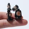 2Pcs Dollhouse Mini Vintage Black Simulation 3D Kerosene Lamp Baby Gift Toy Diy Hole Shoes Keychain Phone Case Accessories