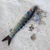 Realistisches Fisch-Accessoire Modischer Schlüsselanhänger Kunststofftextur Fisch-Schlüsselanhänger Geeignet für Party- und Freizeitoutfits