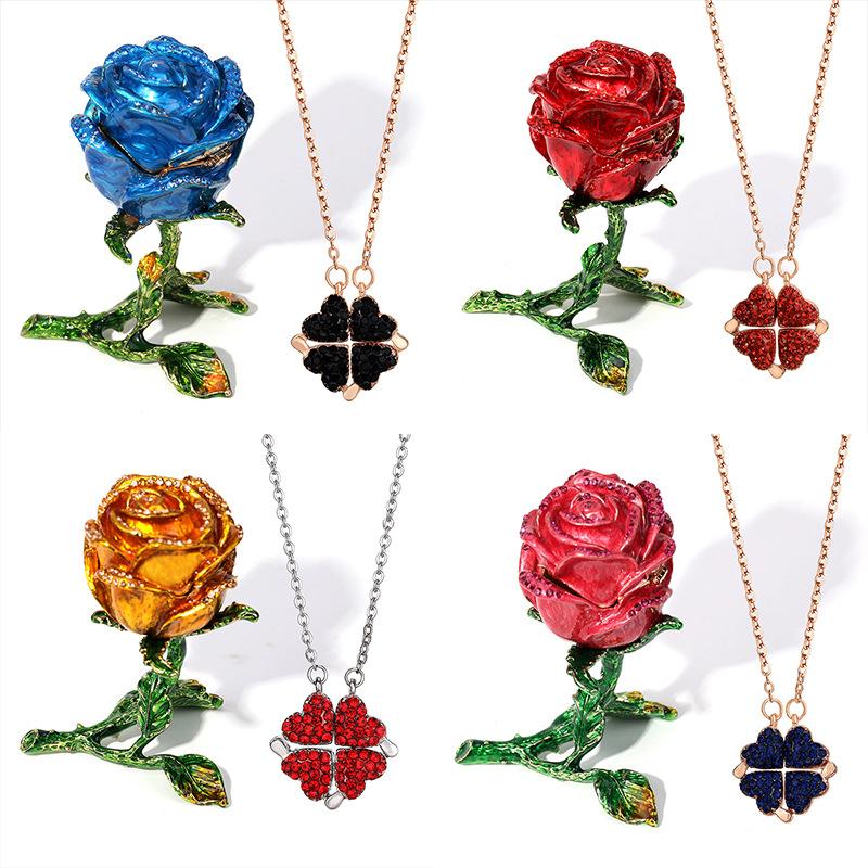 Four Leaf Fashionforward Clover Necklace For Women In Premium Gold And Silver Finishes