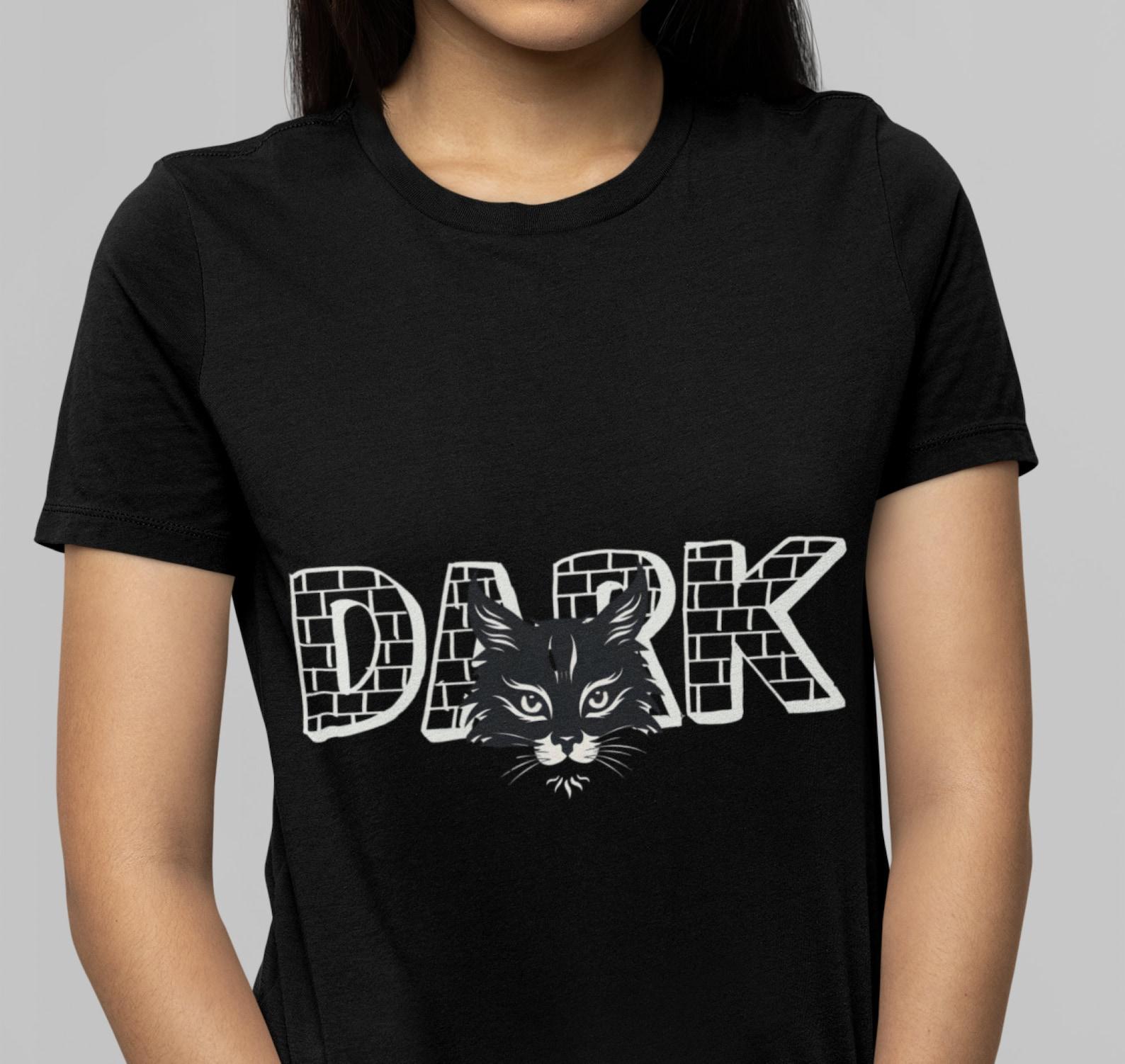 Dark Cat T-Shirt: Retro Feline Silhouette Tee M