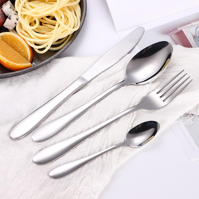 Set di posate a tre pezzi in acciaio inossidabile - Coltello da bistecca, forchetta e cucchiaio per cucina occidentale