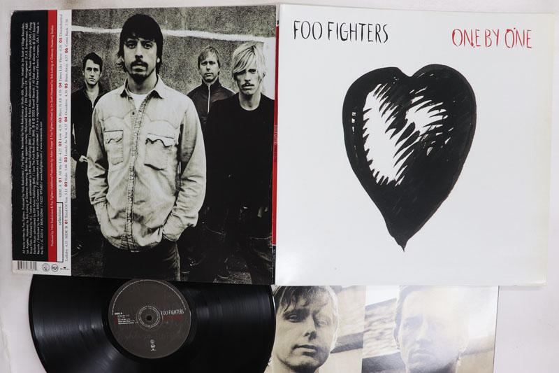 

LP Record FOO FIGHTERS One By One 74321973481 RCA 2002 Europe Rock Used