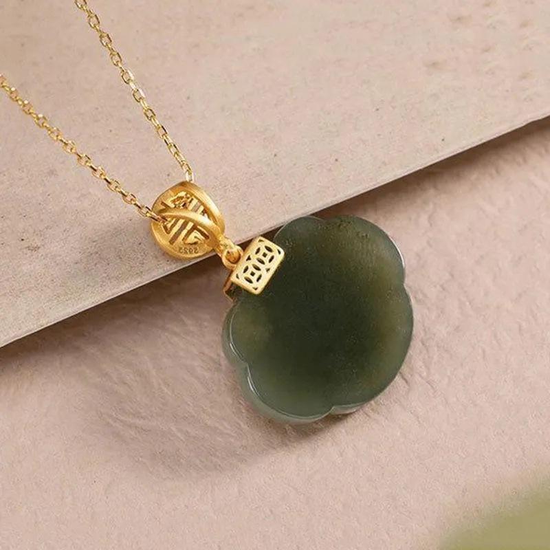 Independent Design New In Natural Hetian Jade Geometric Pendant Necklace For Women Chain Exquisite Elegant Light Luxury Jewelry