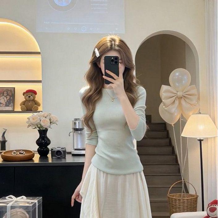 2026 Korean Style Spring Outfit: Women s Knit Top & Long Skirt Set S