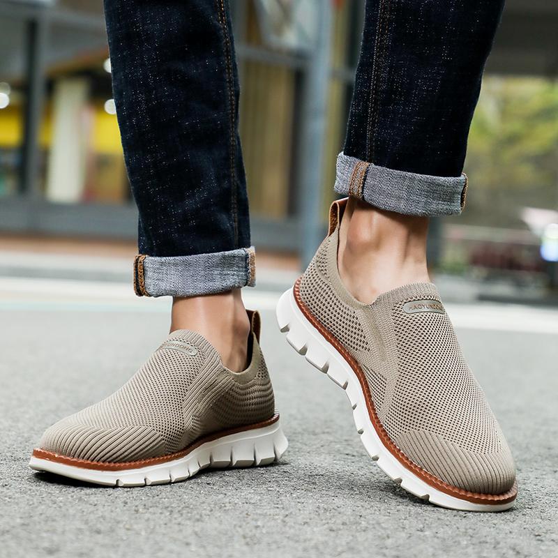Outdoor Men's Sneakers Men Loafers Lightweight Summer Fashion Breathable Mesh Men Casual Shoes Men Trainer