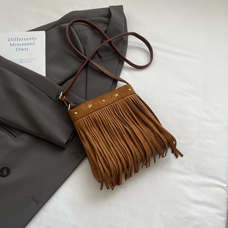Autumn/Winter Retro Suede Tassel Ethnic Crossbody Bag