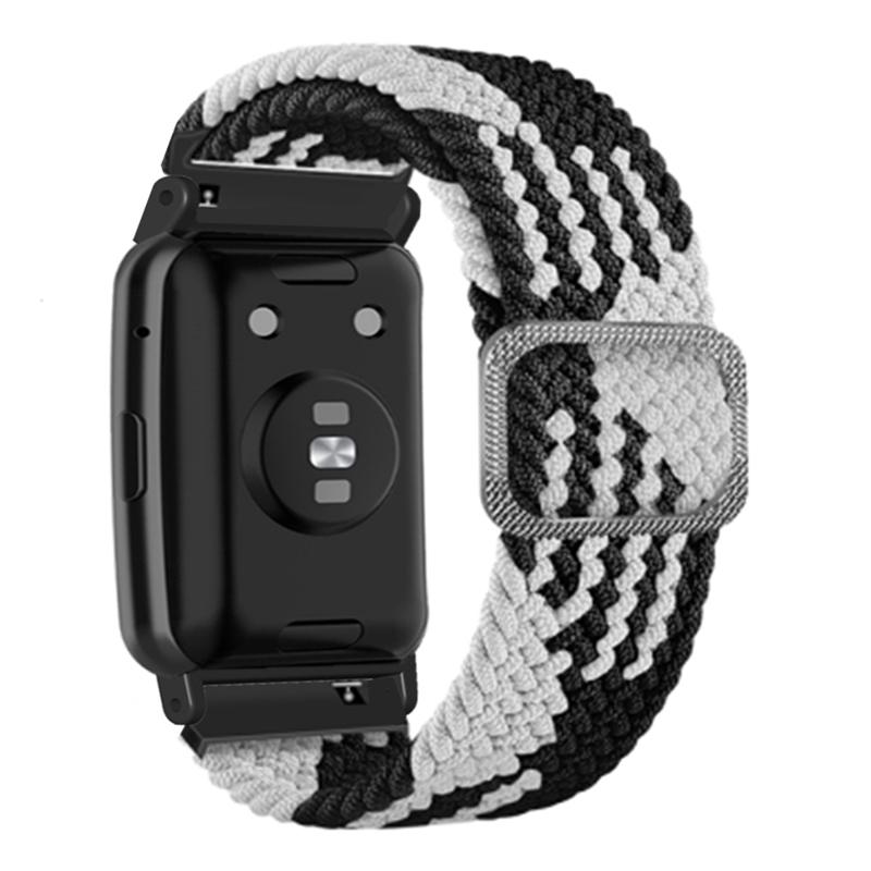 For Fitbit Versa 4 / Sense 2 Watch Strap Stainless Steel Milanese Smart Band Watch Strap Replacement