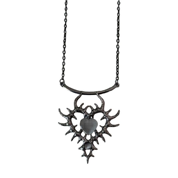 Trendsetting Rhinestones Encrusted Heart Necklace Fashion Accessory for Dates and Everyday Daily Use Casual Wear