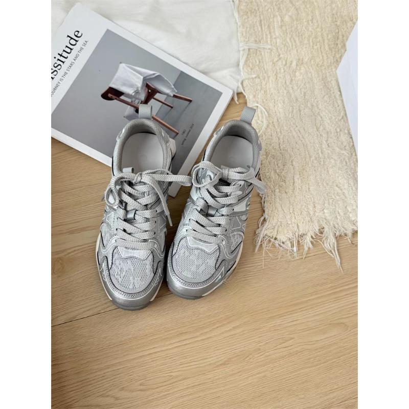 

Thin mesh breathable little white shoes women s summer new versatile flat bottom comfortable leisure sports 40 серебряный