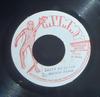 7inch Record JACKIE PARIS  Leave Me To Cry NONE Mummy Jamaica Reggae Ska  Dub Used