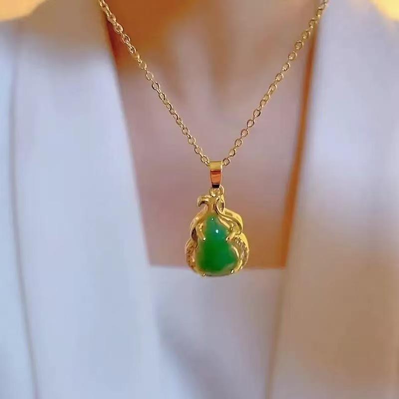 Exquisite High-End Fu Lu Gourd Pendant Necklace for Women - Versatile Clavicle Chain Accessory