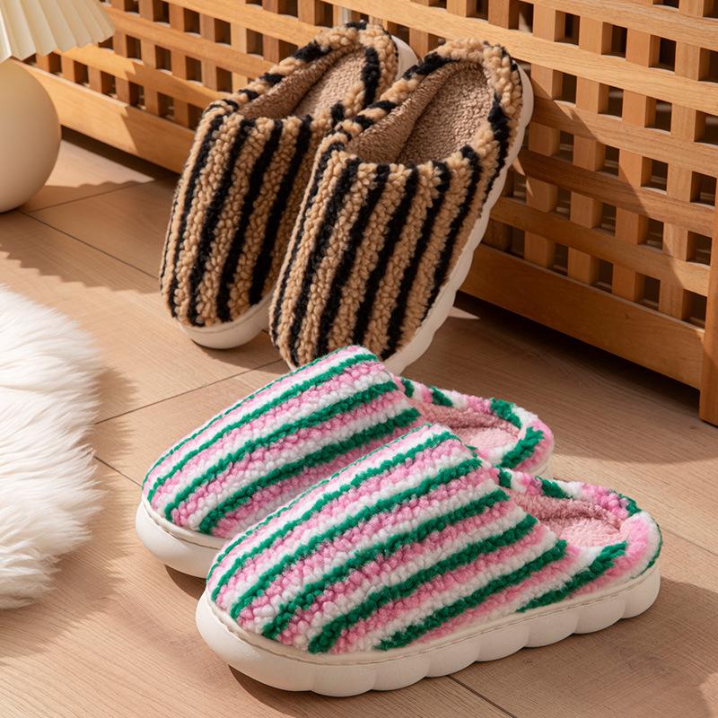 Winter cotton slippers household warm non-slip thick-soled plush home slippers color 2025 cotton shoes outer wear