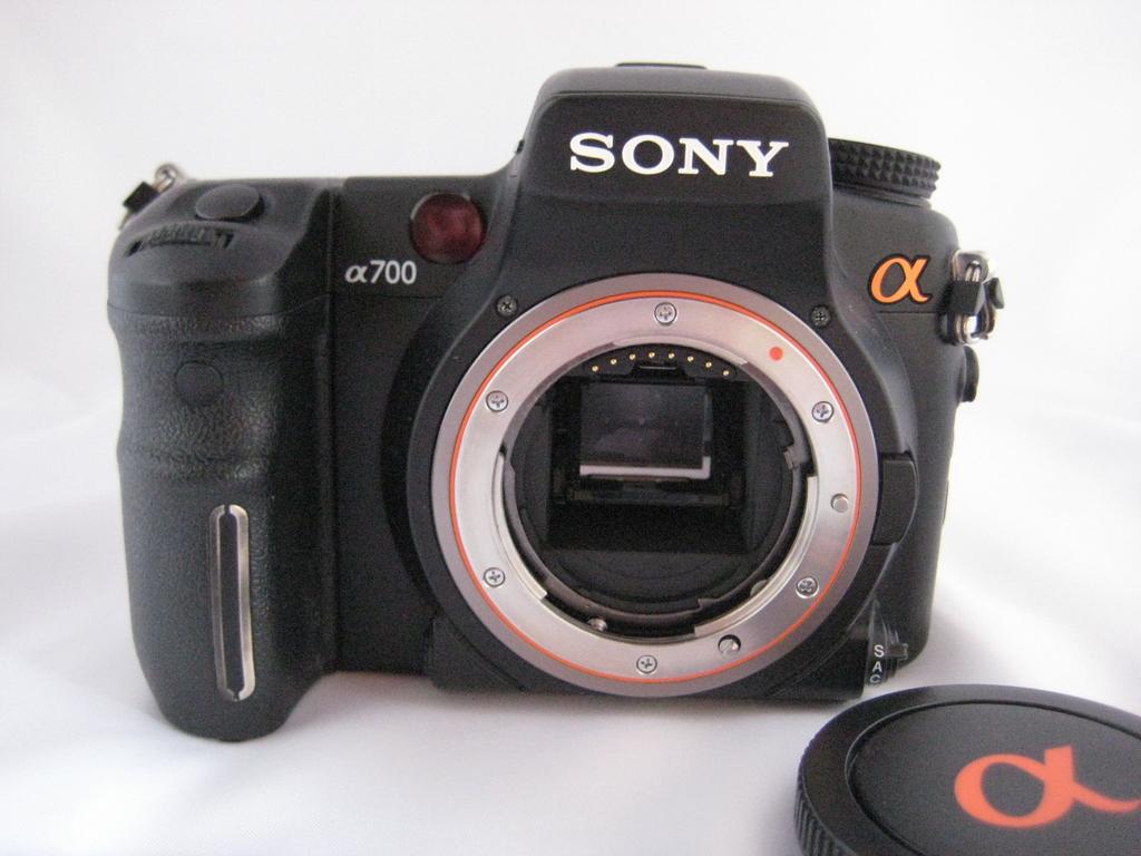 SONY Digital SLR Body 700 DSLR-A700
