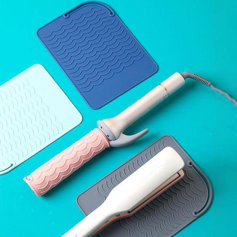 Portable Heat Resistant Mat Travling Protects Countertops Silicone Covers Non-Slip Silicone Pad