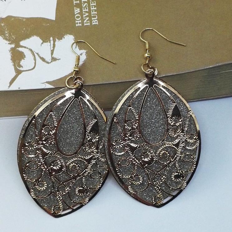 Trendige Rock Punk Spiral Ohrklemmen & Hängeohrringe für Damen