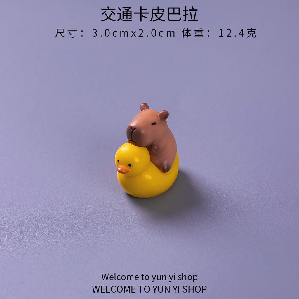 Cartoon Animal Miniature Ornament DIY Decorative Accessory for Desktop Car Dashboard and Home Office Display 3cm x 2cm Resin Figurine