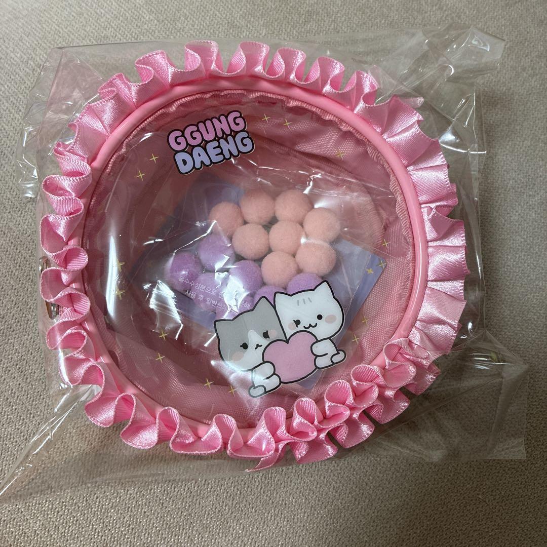 

[Б/У] SHINee Тэмин Кунденский Поп-Ап Косметичка с Торговой Карточкой