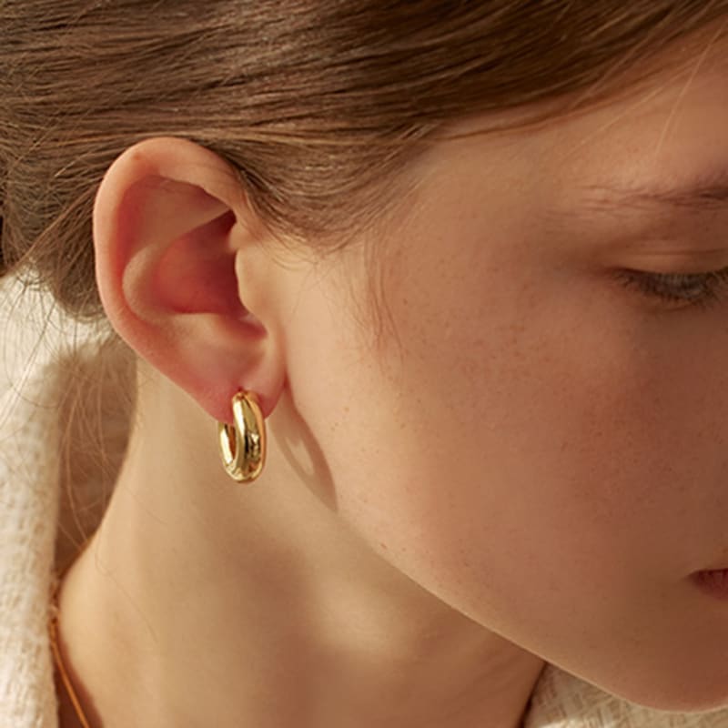Lewe Volume Line Hoop Ring Earring