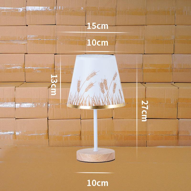 Solid Wood USB Table Lamp: LED Night Light for Bedroom, Study, Dorm - Creative Atmosphere Décor