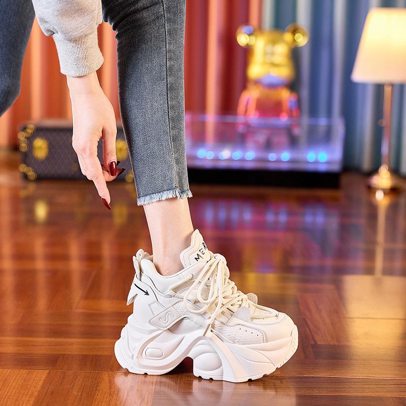 Leather inner height increase 8cm dad shoes women's 2025 spring and autumn new thick-soled height increase versatile casual velvet sports shoes