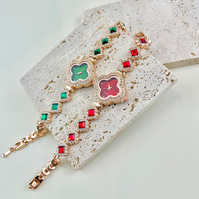 Ladies Classic Quartz Watch Embedded Rhinestone Bracelet Wristwatch