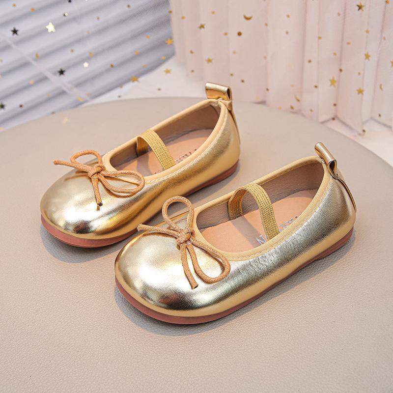 Girls' Leather Shoes 2025 Spring and Autumn New Silver Shoes Little Girl Princess Shoes Soft-soled Beanie Shoes Red Single Shoes Tide