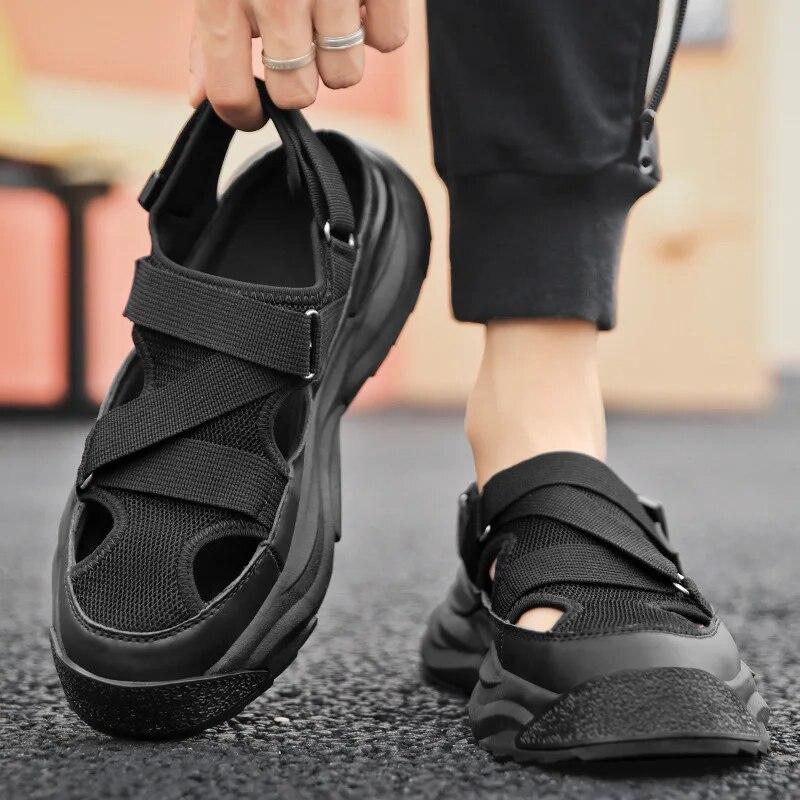 Men Sandals Summer Leisure Beach Holiday Sandals Men Shoes  New Outdoor Sneakers Male Retro Comfortable Casual Sandals Men
