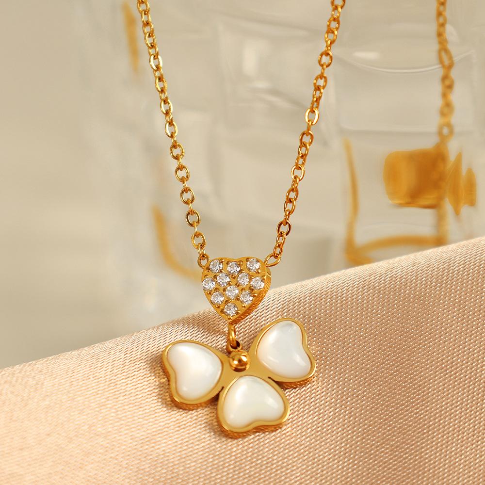 Japanese Titanium Steel Gold-plated Simple Design Sense of Love Four-leaf Clover Necklace White Shell Pendant Female