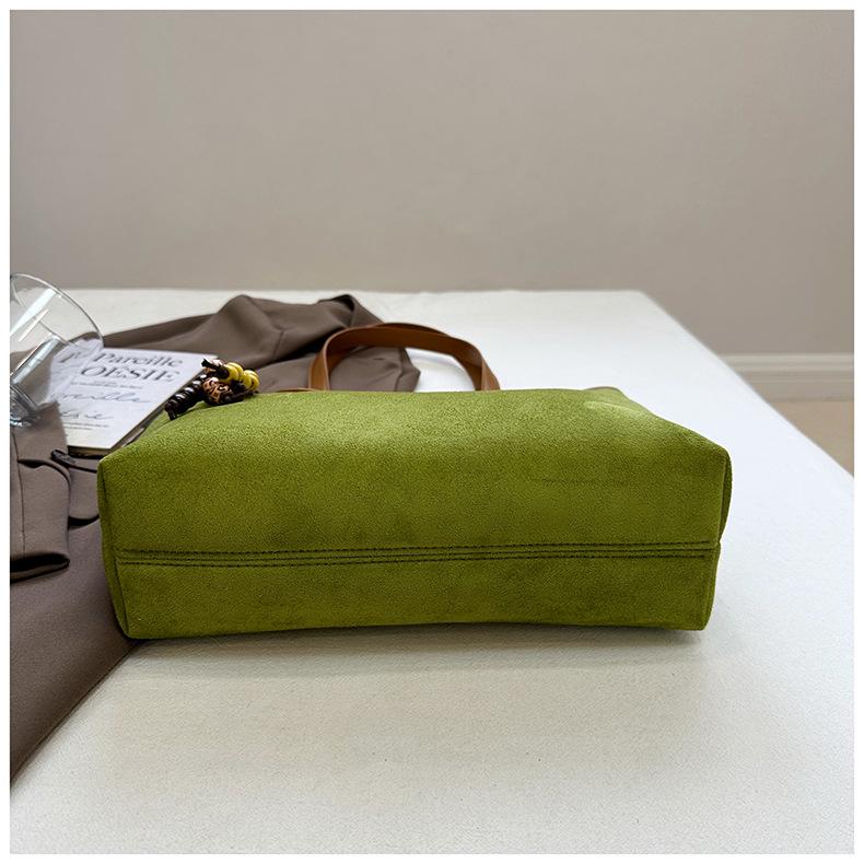 2025 Women's Versatile Retro Tote: Large-Capacity Underarm, Shoulder & Crossbody Bag