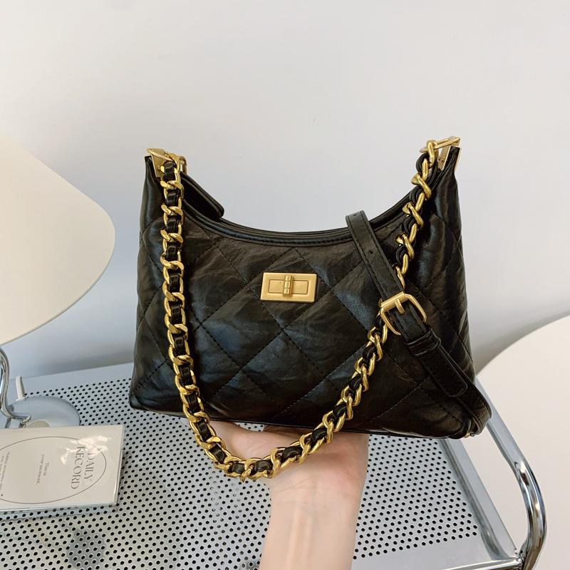 

Stylish and high-value diamond chain bag, dumpling tote bag, foreign style summer underarm bag, single shoulder crossbody commuter bag for women чорний
