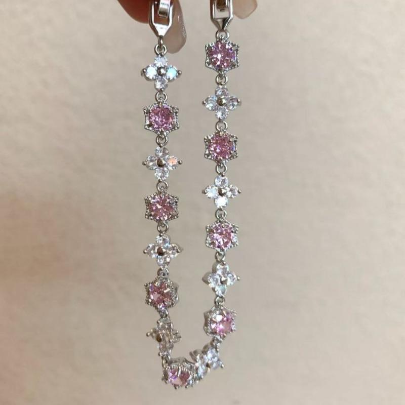 Zircon flower hexagonal buckle bracelet fashion niche design bracelet bracelet light luxury high-end jewelry women