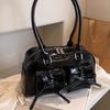 Korean Lazy Style Shoulder Bag Women'S Ins Tide Solid Color Niche Design Explosion Simple And Versatile Commuting Texture
