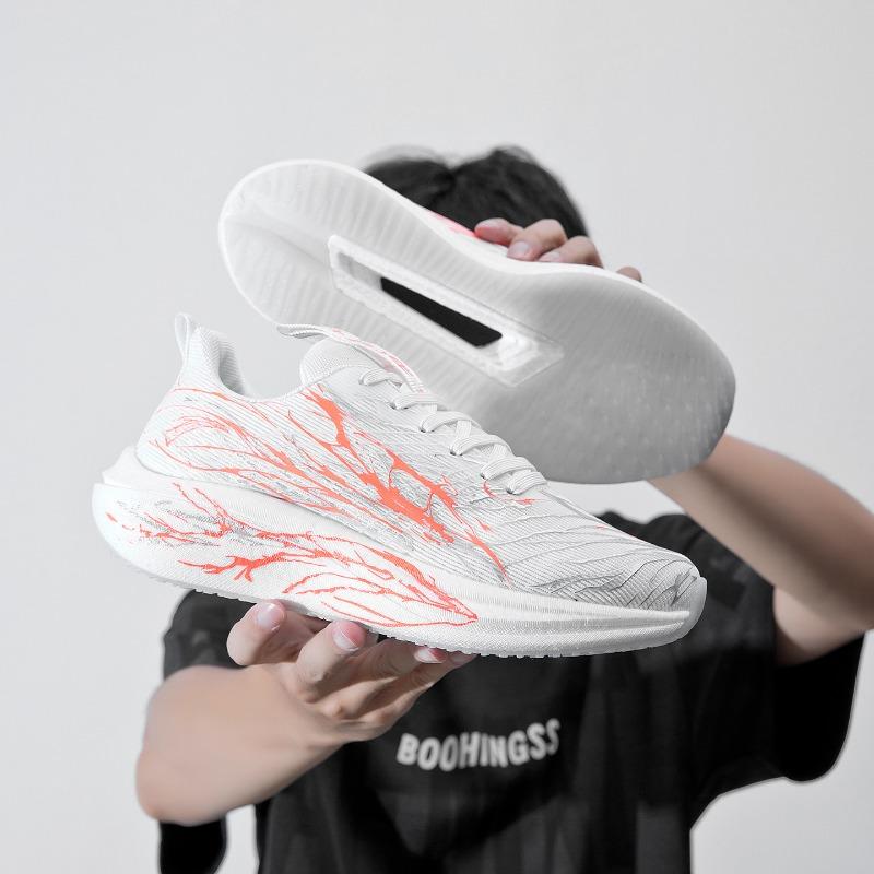 New sports and leisure shoes, popcorn carbon board soft-soled running shoes, fashionable and versatile student running shoes