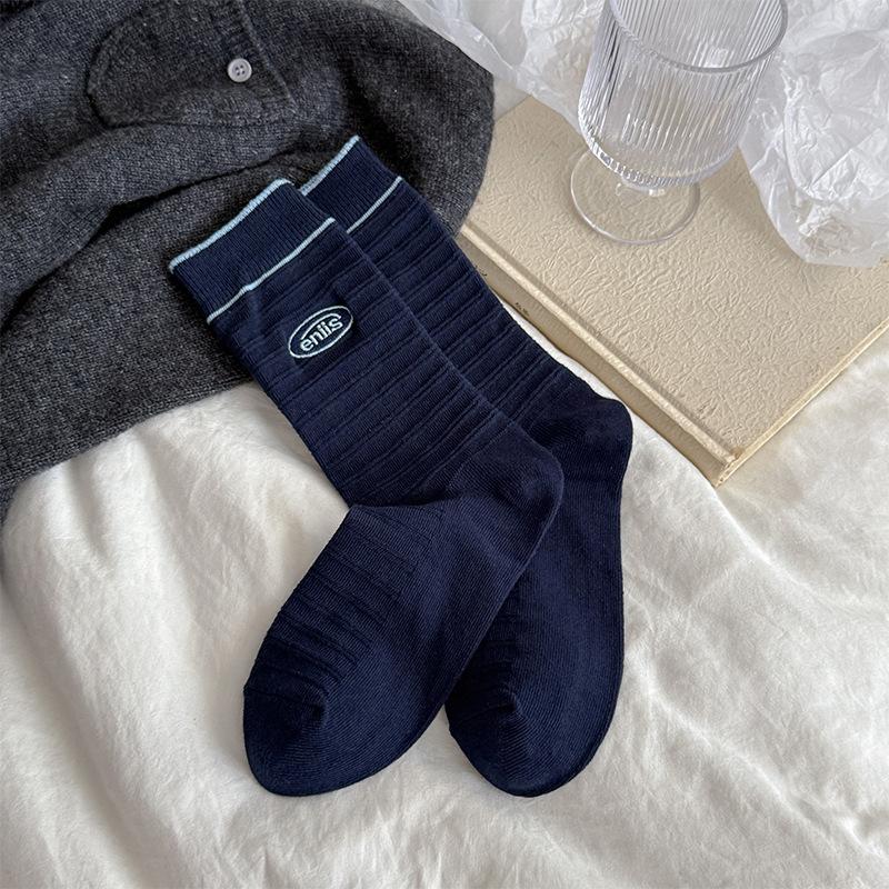 New Socks Korean Embroidered Letter Texture Cotton Mid-Leg Socks Casual Versatile Sports Socks