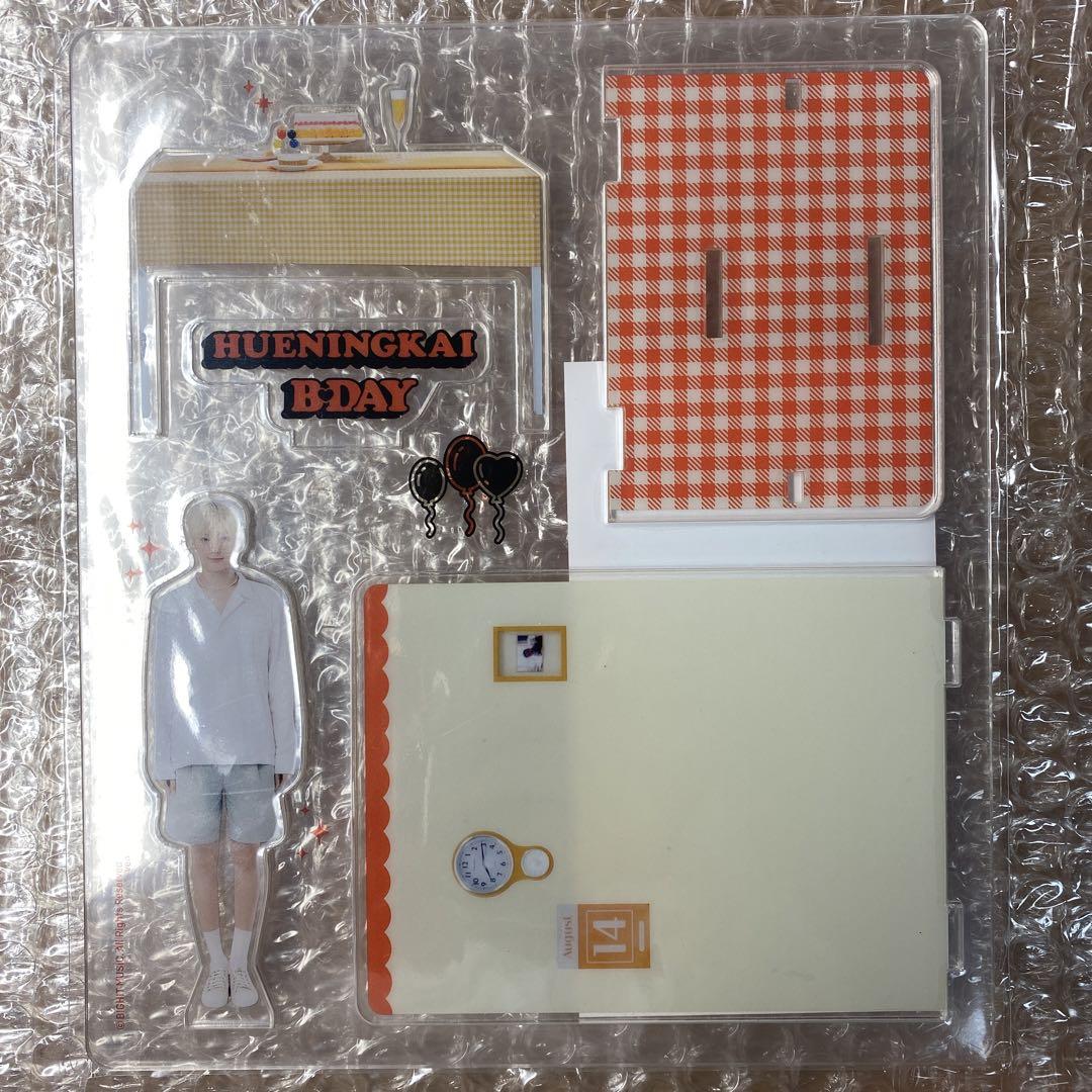 

[Б/У] Акриловая подставка на день рождения Хюнинкая из TXT