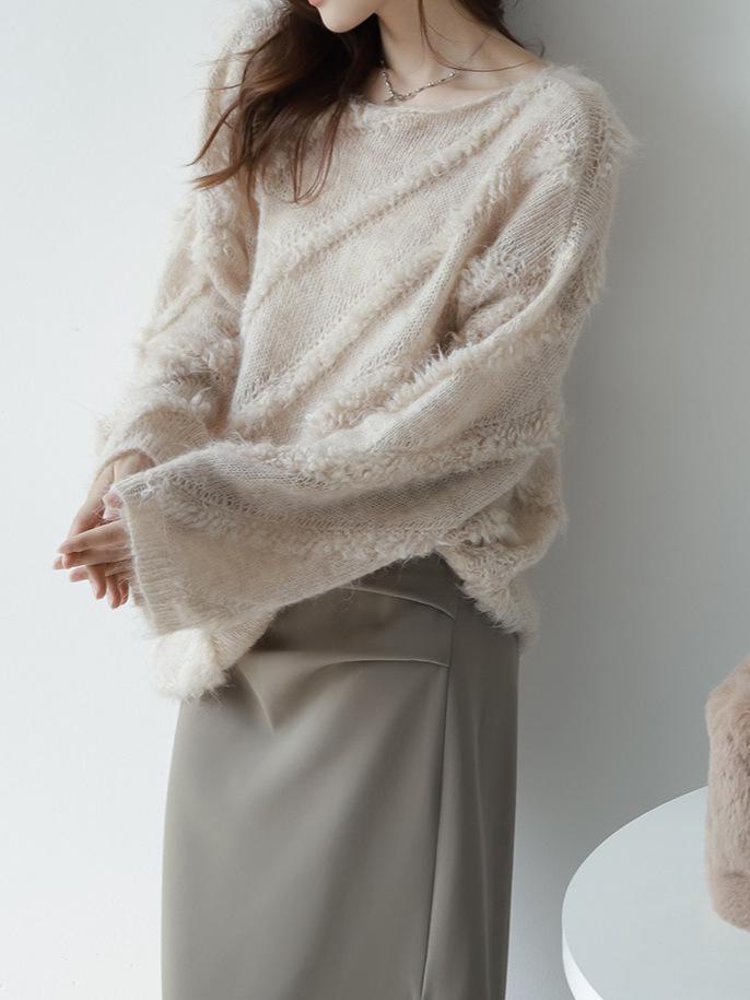 2026 Women's Baby Mohair Off-Shoulder Sweater