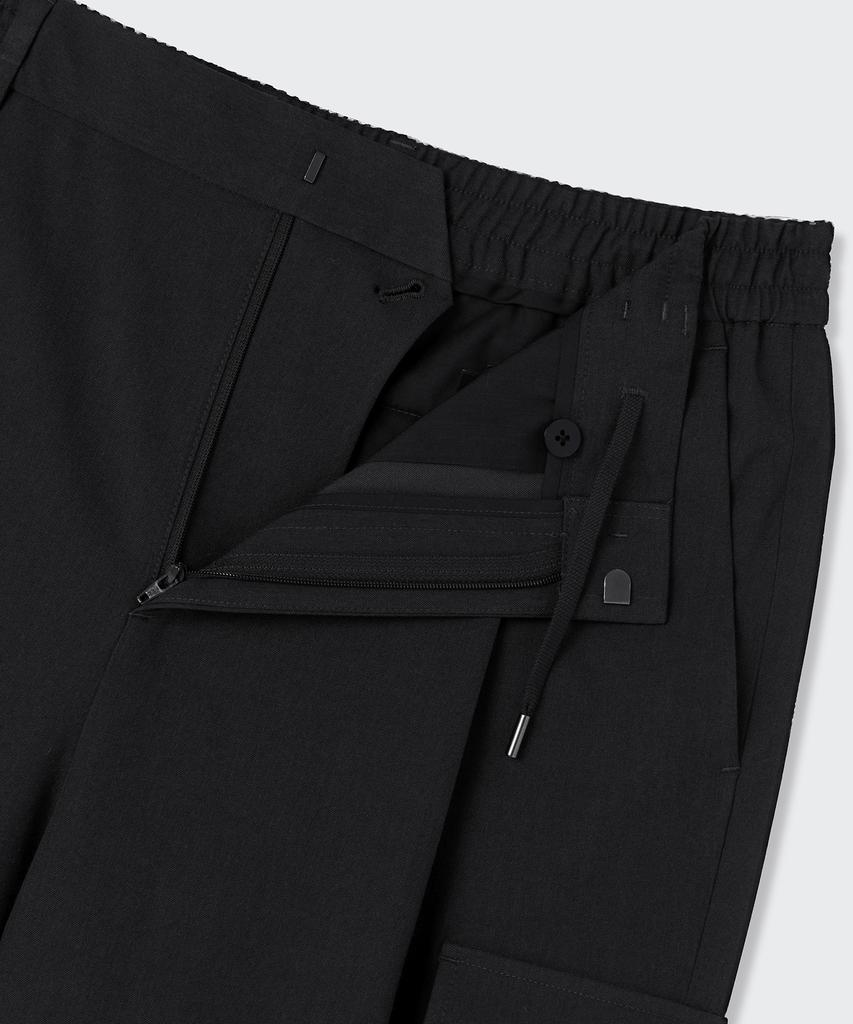 Musinsa Standard Elastic Cargo Strap Jogger Slacks [Black]