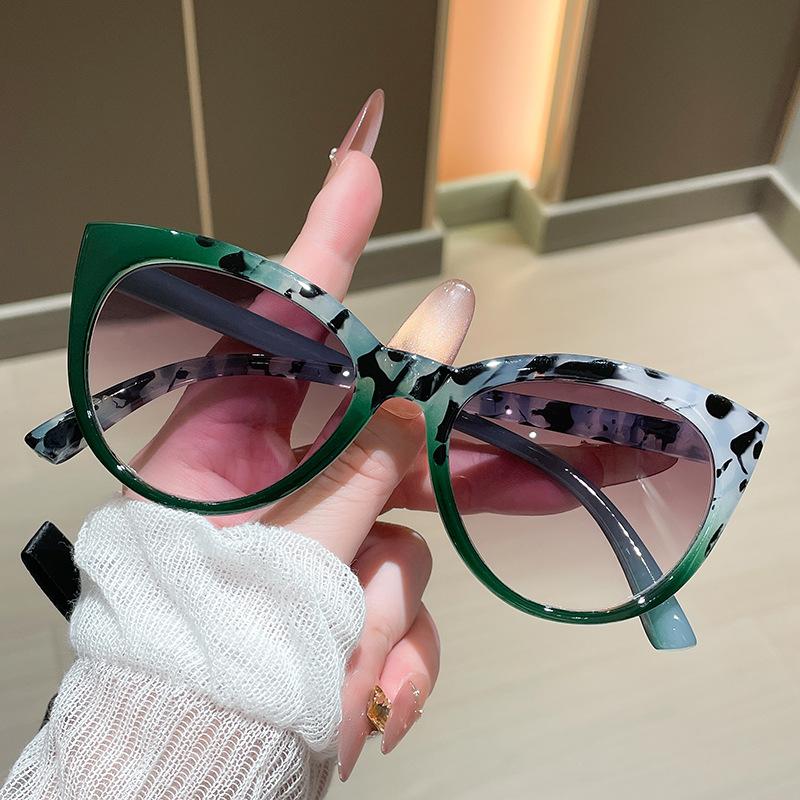Retro Fashion Cat Eye Presbyopia Glasses Fashion Gradient Reading Glasses UV Resistant Sunglasses 0 To+4.0