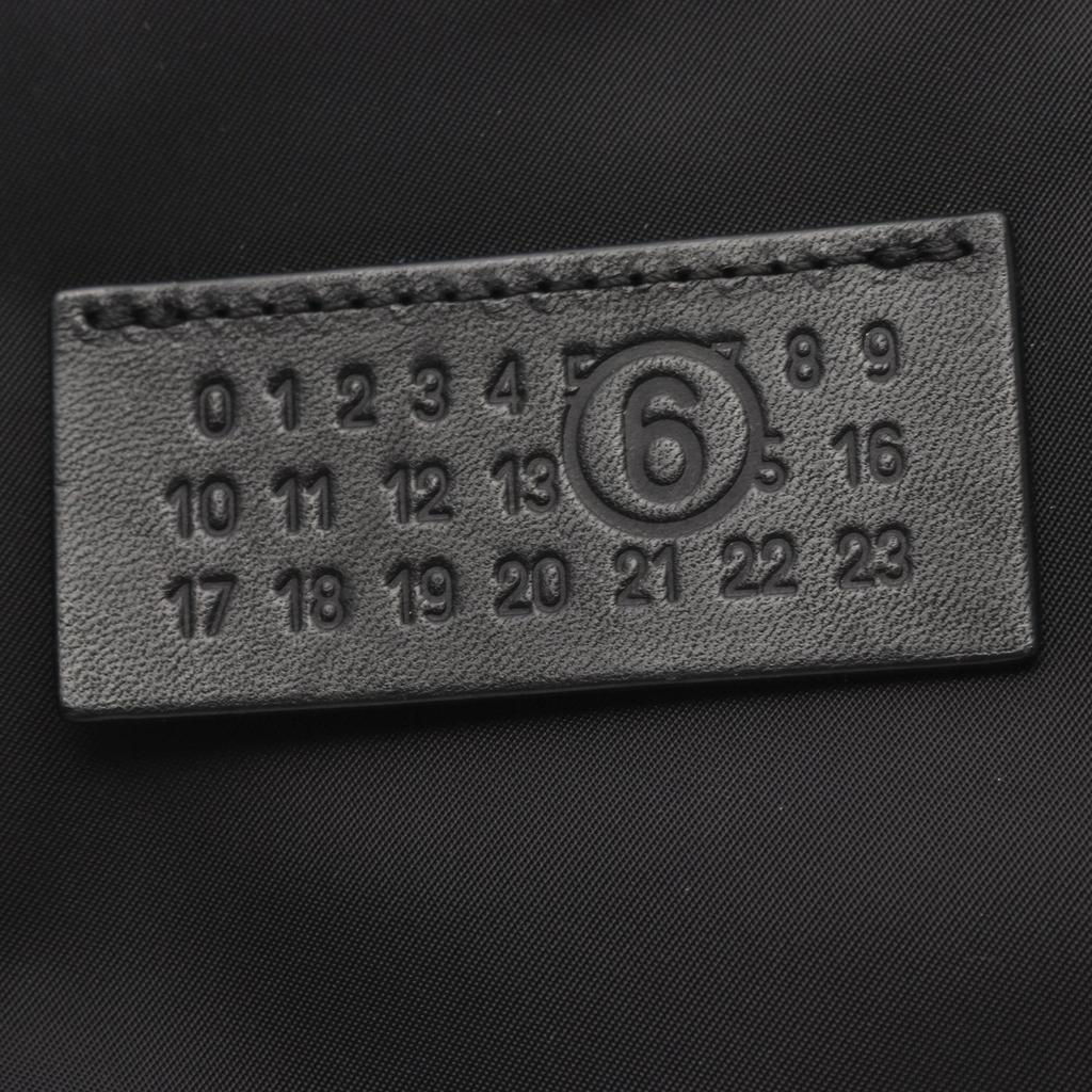 Used MM6 NUMERIC Waist bag Body bag SB5WB0001 Nylon Black Used unisex