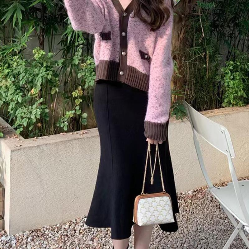 Autumn and Winter Ladies Gentle Wind High Waist Temperament Knitted Half-body Fishtail Skirt