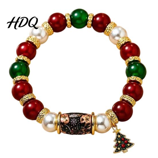 Red And Green Beaded Bracelets Christmas Bracelet with Alloy Tree Charm Santa Deer Stocking Center Bead for Women Elastic Bracelet Festive Jewelry