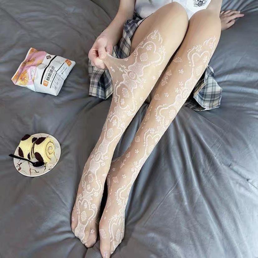 

Women s Retro Calf Pattern Silk Stockings with Japanese and French Rose Embroidery One Size