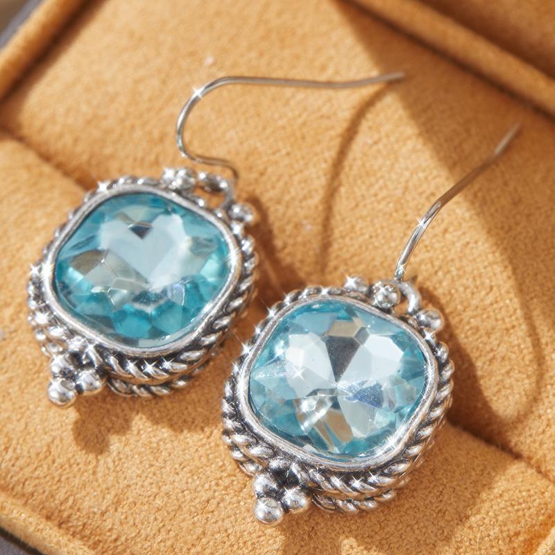 Retro and Trendy Square Inlaid Zircon Pendant Earrings, Women's Personalized Ethnic Style Holiday Accessories Jewelry