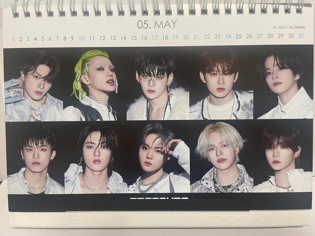 KPOP Idol Merchandise 2025-2026 2-Year Desk Calendar (Treasure_2)