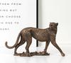 Europäische Vintage Panther Statue Tierfigur Leopard Jaguar Skulptur Haus Wohnzimmer Büro Dekoration Geschenk
