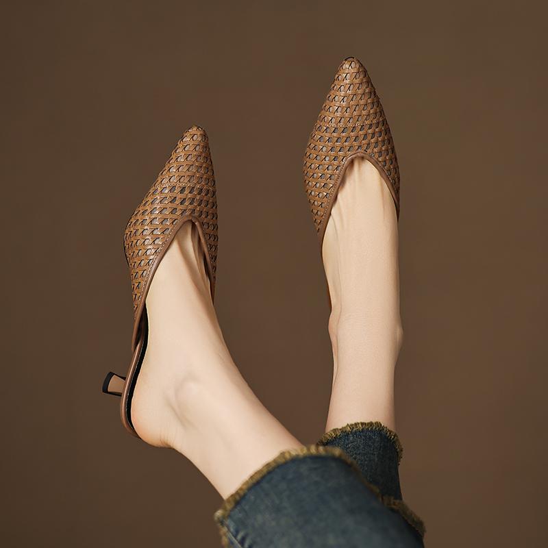 Fashion 2025 New Summer Women Mules weave Women Shoes Cover Toe Wedges Slippers Pointed Toe Women Sandals Modern Slippers