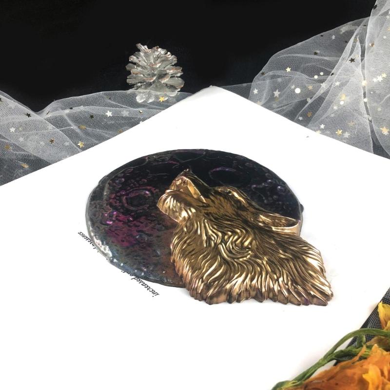 Semi-stereoscopic Wolf-shape Wall Ornaments Drop Glue Mold Diy Wall Pendant Desktop Decoration Epoxy Silicone Mold