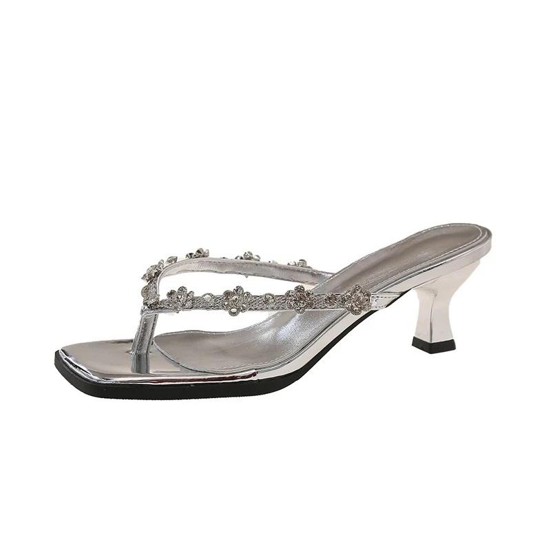 Fashion Summer Rhinestone Temperament Flip-flops Women's New Square Toe Clip-toe Non-slip Wear-resistant Stiletto Shoes