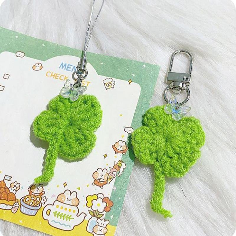 Four Leaf Clover Lucky Keychain Creative Knitted Clover Keychain Exquisite Backpack Decoration Accessories Gifts